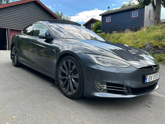 Tesla Model S 2018 photo 3