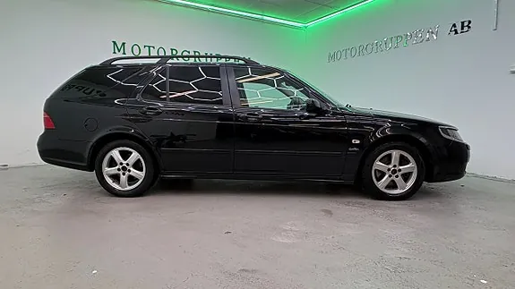 Saab 9-5 2009 photo 4