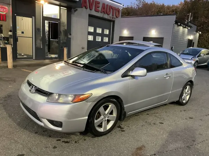 Honda Civic 2008 photo 3