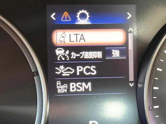 Lexus Is 2021 photo 5