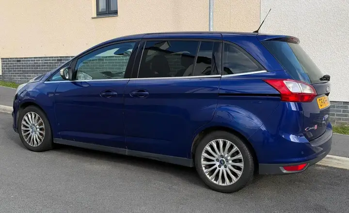 Ford Grand C-Max 2014 photo 4