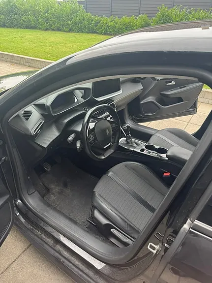 Peugeot 208 2020 photo 5