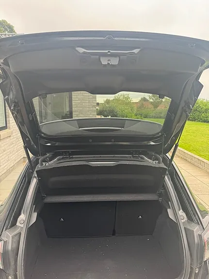 Peugeot 208 2020 photo 2