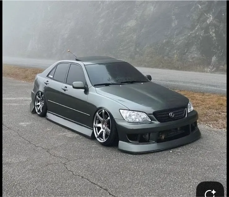 Lexus Is300