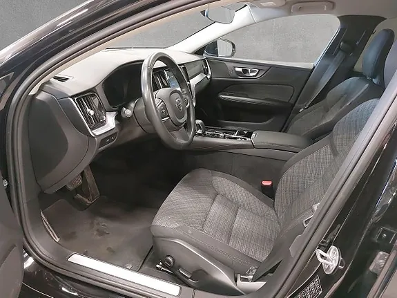 Volvo V60 2023 photo 5