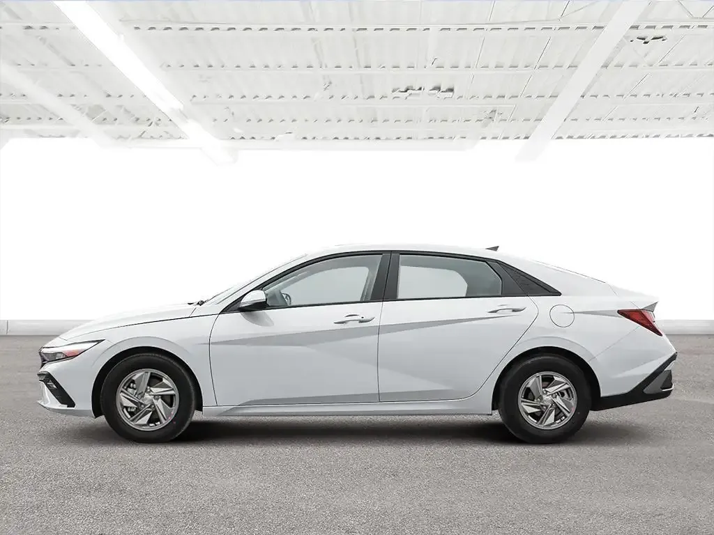 Hyundai Elantra 2026 photo 3