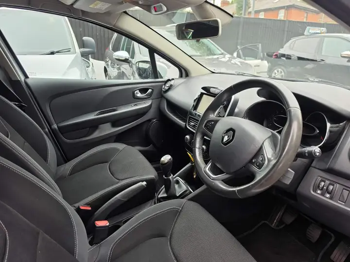 Renault Clio 2017 photo 3