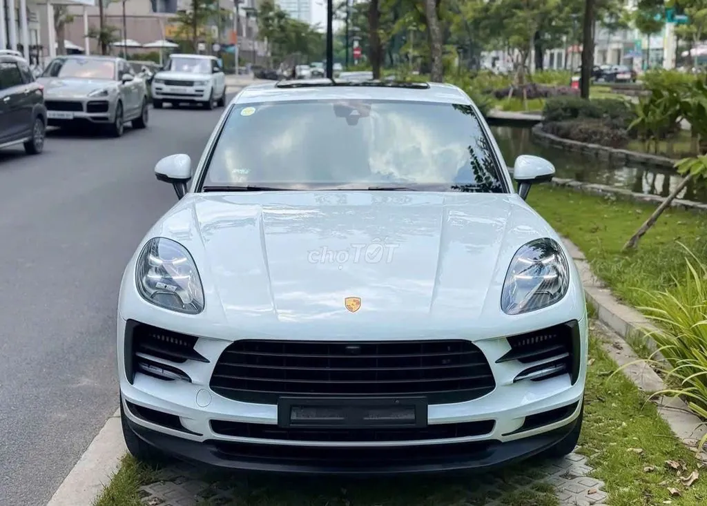 Porsche Macan 2021 photo 2