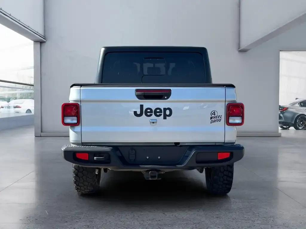Jeep Gladiator 2023 photo 4