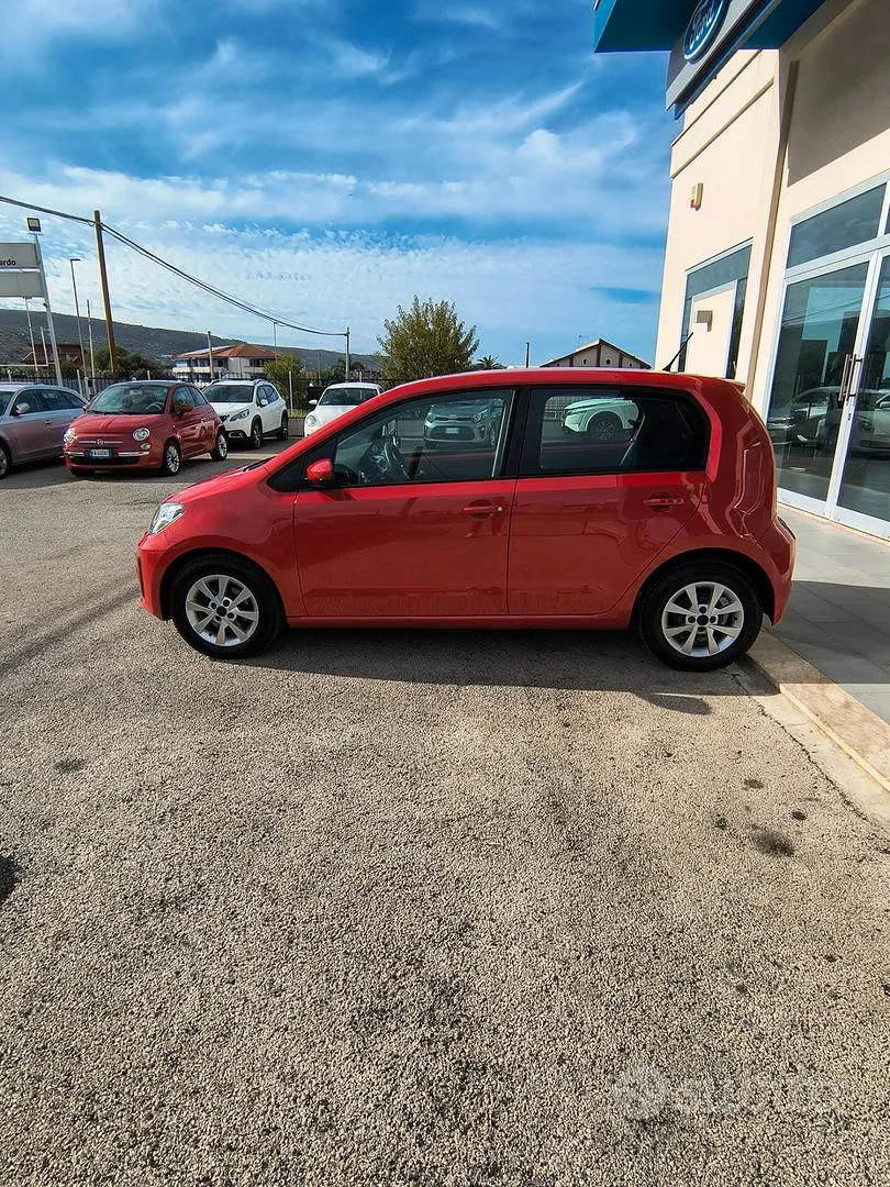 Volkswagen Up 2017 photo 4