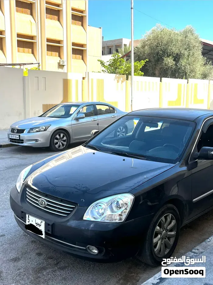 Kia Lotze 2007 photo 4