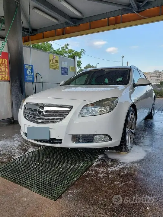 Opel Insignia 2010 photo 2