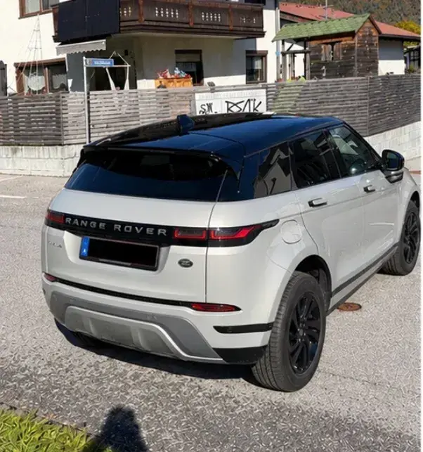 Land Rover Range Rover Evoque 2021 photo 3