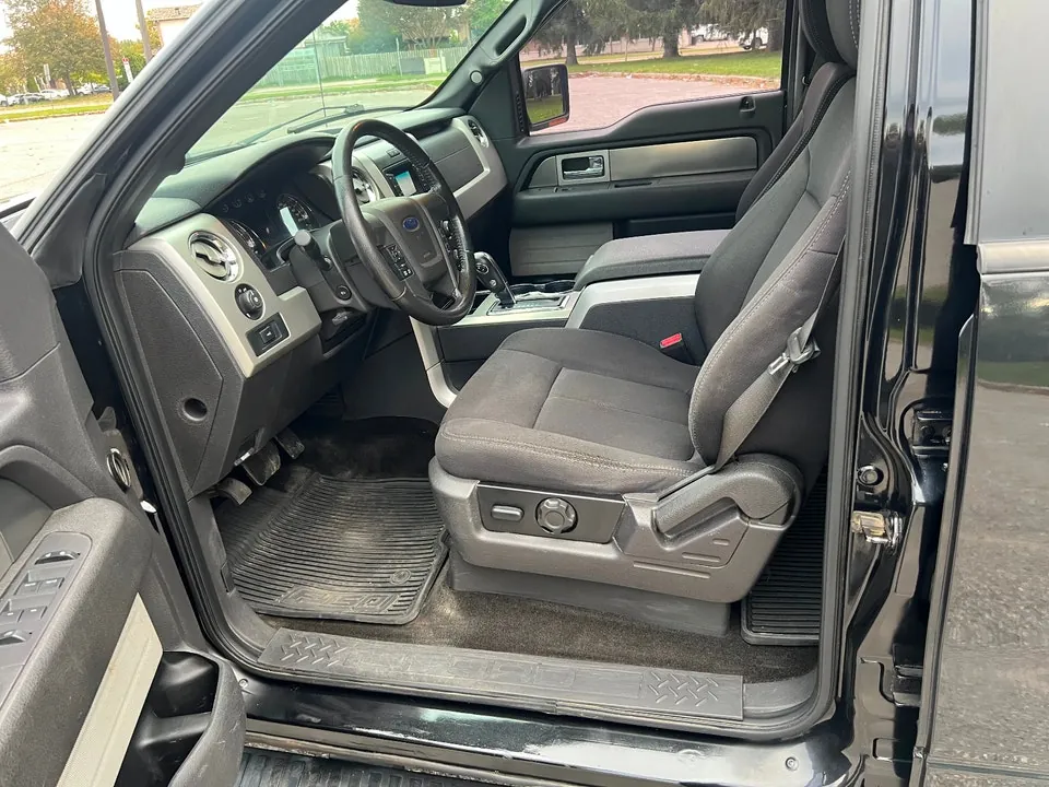 Ford F-150 2013 photo 2