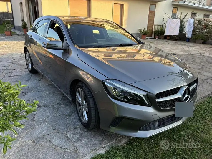 Mercedes-Benz A-Class 2017 photo 4
