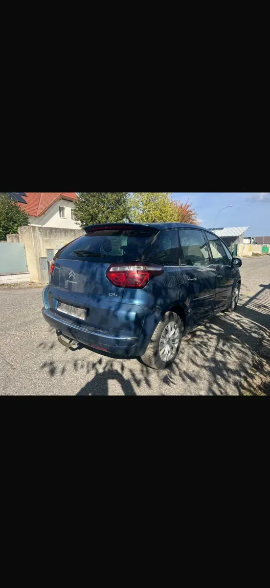 Citroen C4 Picasso 2012 photo 3