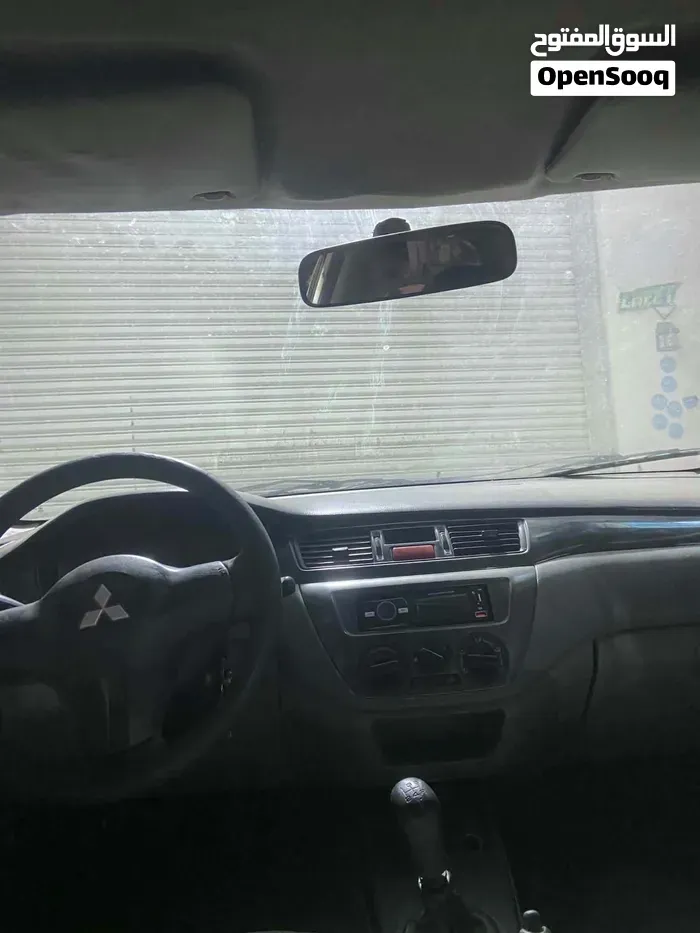 Mitsubishi Lancer 2010 photo 4
