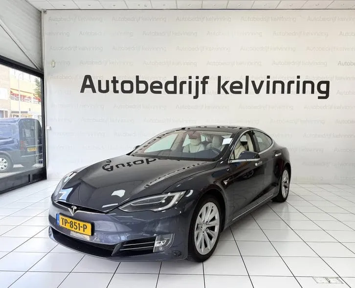Tesla Model S 2018 photo 2