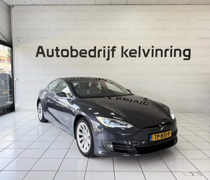 Tesla Model S 2018 photo 3
