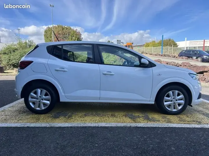 Dacia Sandero 2022 photo 4