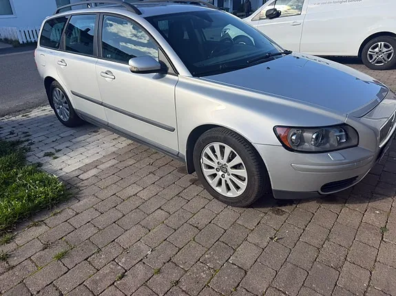 Volvo V50