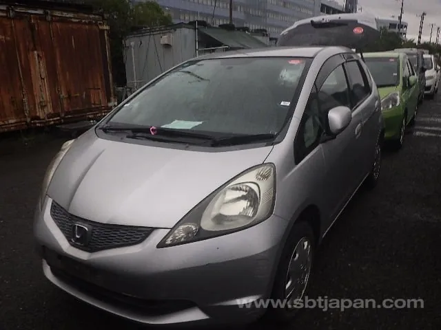 Honda Fit 2010 photo 2