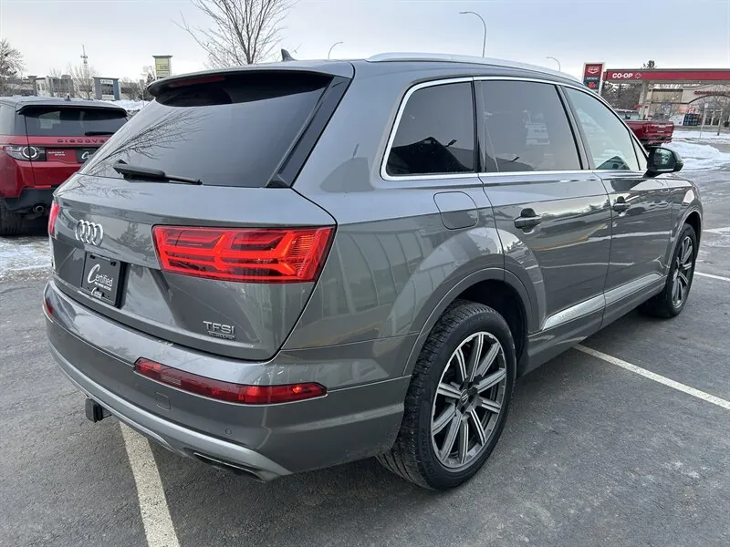 Audi Q7 2017 photo 5