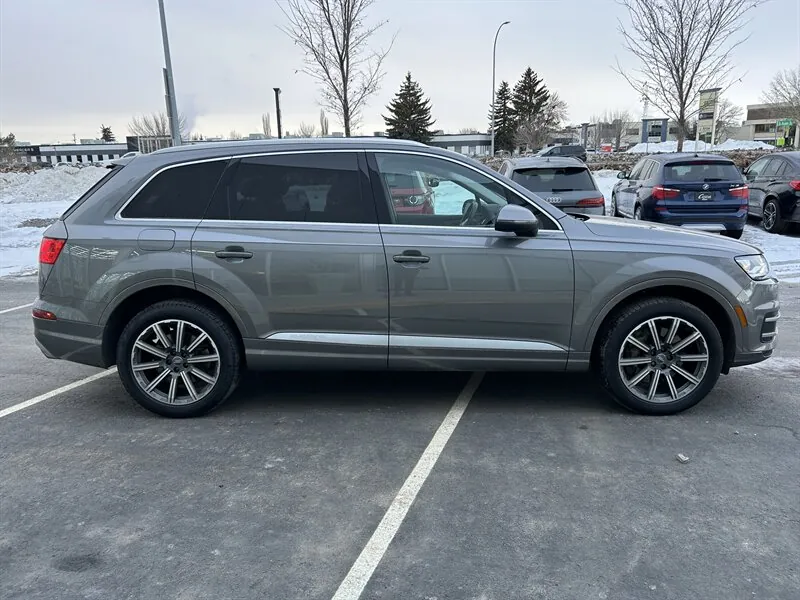 Audi Q7 2017 photo 4