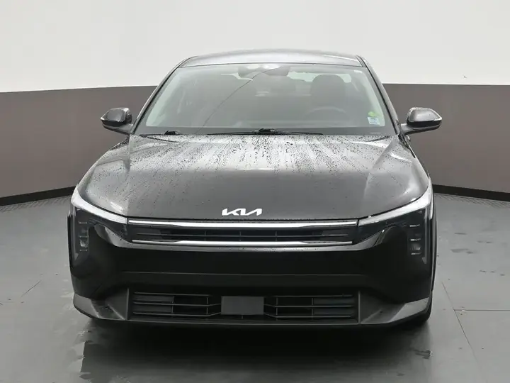 Kia K4 2025 photo 2