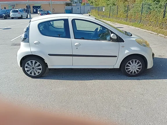 Citroen C1 2008 photo 2