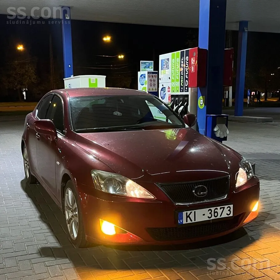 Lexus Is 2008 photo 3