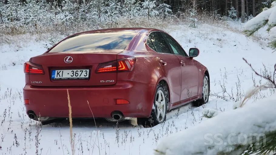Lexus Is 2008 photo 2