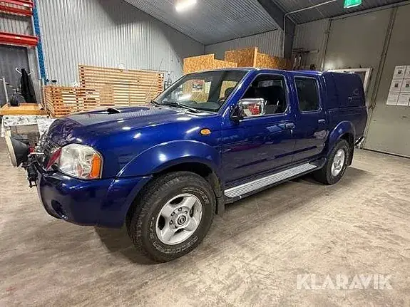 Nissan Np300