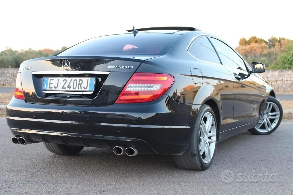 Mercedes-Benz C 2011 photo 4