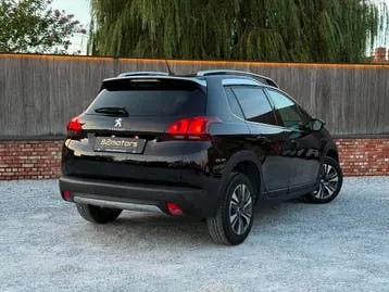 Peugeot 2008 2018 photo 2