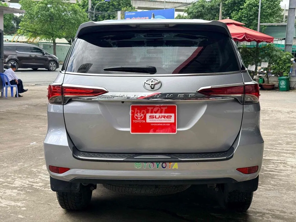 Toyota Fortuner 2024 photo 4