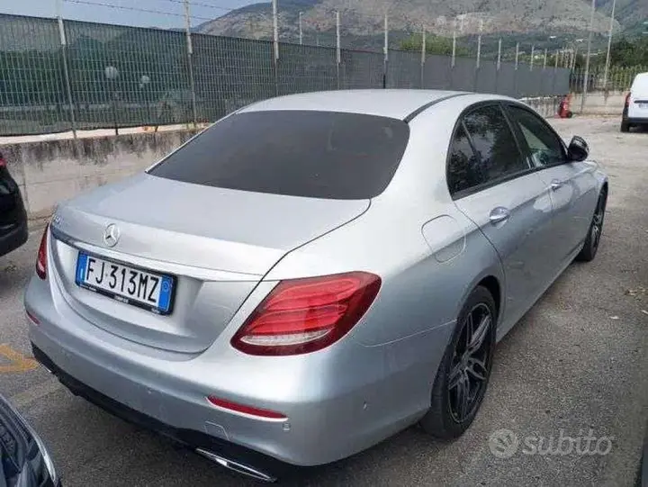 Mercedes-Benz E 350 2017 photo 2