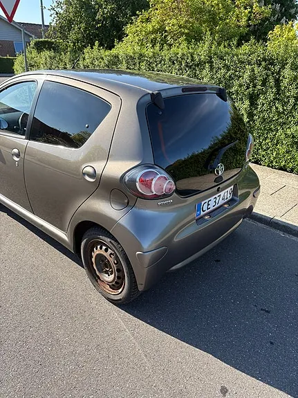 Toyota Aygo 2012 photo 4