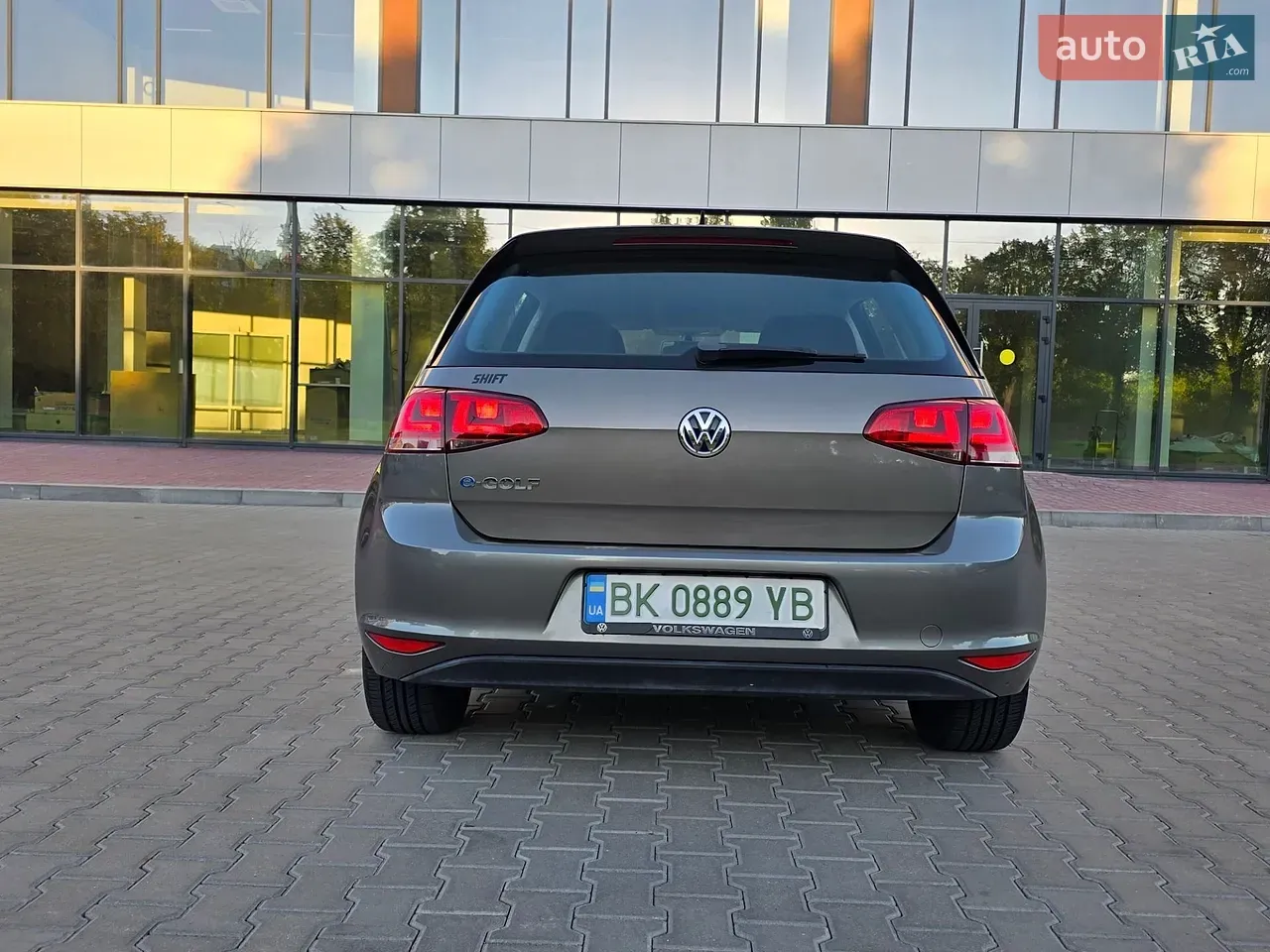 Volkswagen E-Golf 2015 photo 5