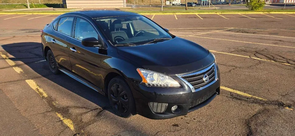 Nissan Sentra 2014 photo 3