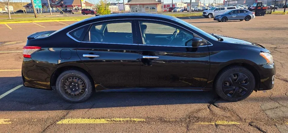 Nissan Sentra 2014 photo 4