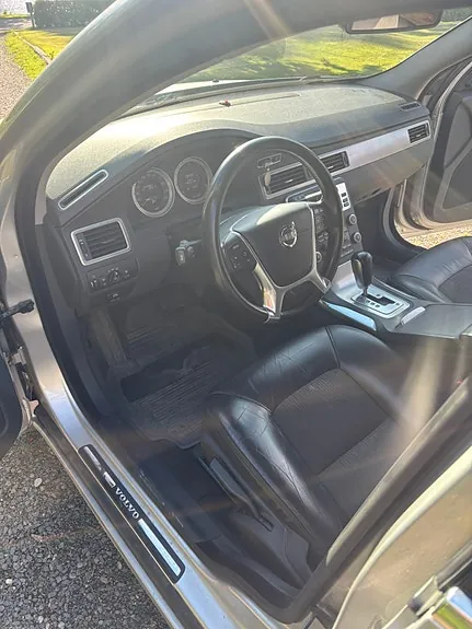 Volvo V70 2011 photo 5
