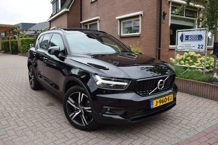 Volvo Xc40 2020 photo 2