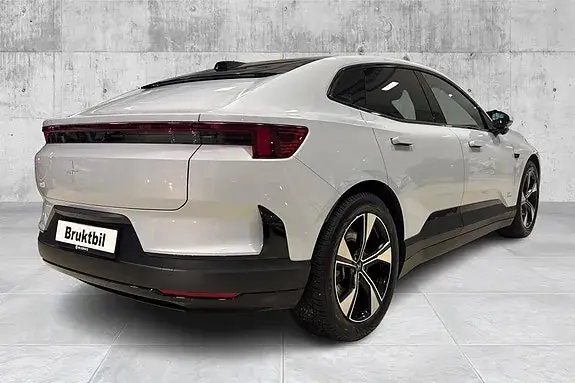 Polestar 4 2025 photo 5