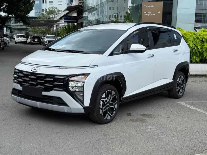Hyundai Stargazer 2025 photo 2