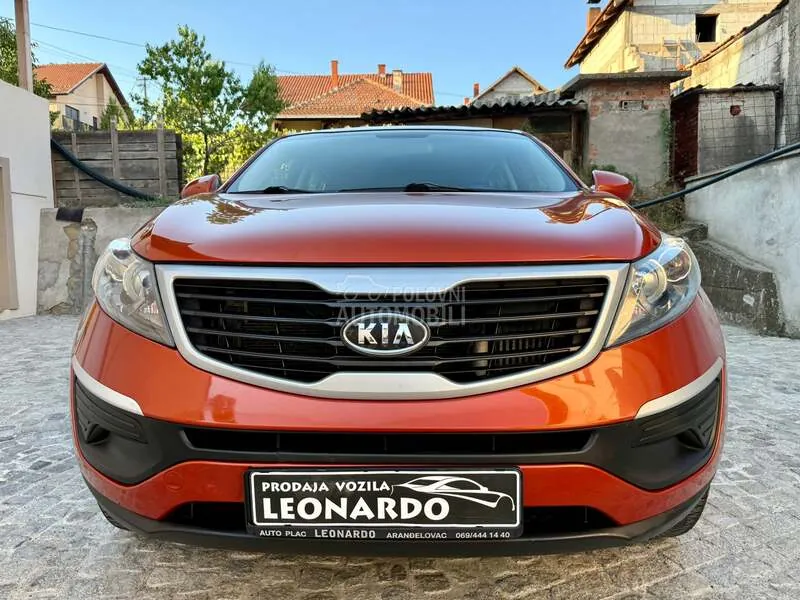 Kia Sportage 2010 photo 2