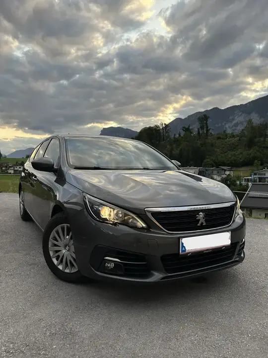 Peugeot 308 2018 photo 2
