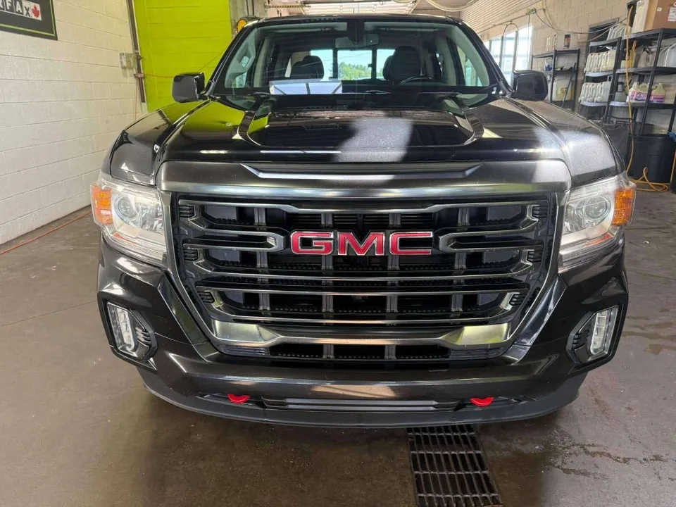 GMC Canyon 2021 photo 2