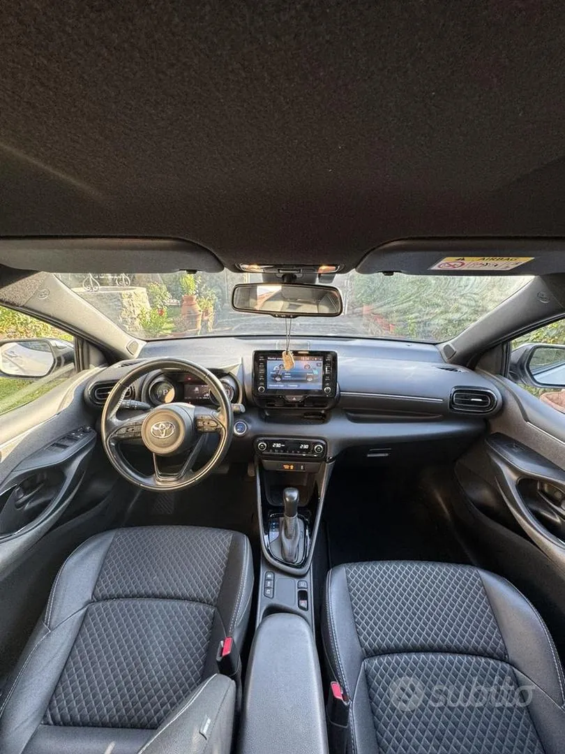 Toyota Yaris 2021 photo 4