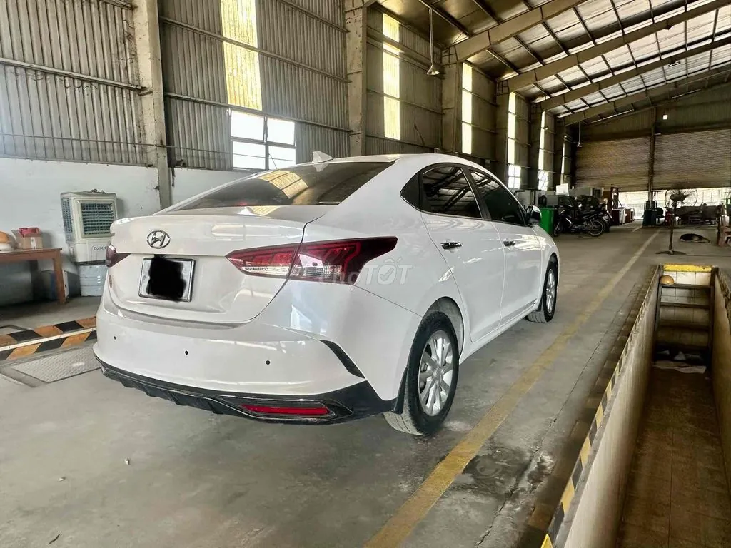 Hyundai Accent 2023 photo 5